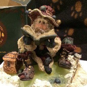 Nick on Ice from the Santa & Friends Collection - Boyd's Bearstone Collection